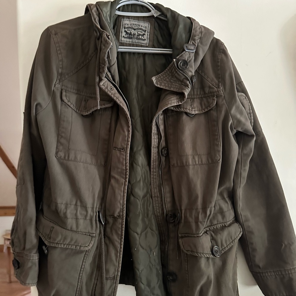 Levi's Green Utility Jacket Versatile Cotton Design